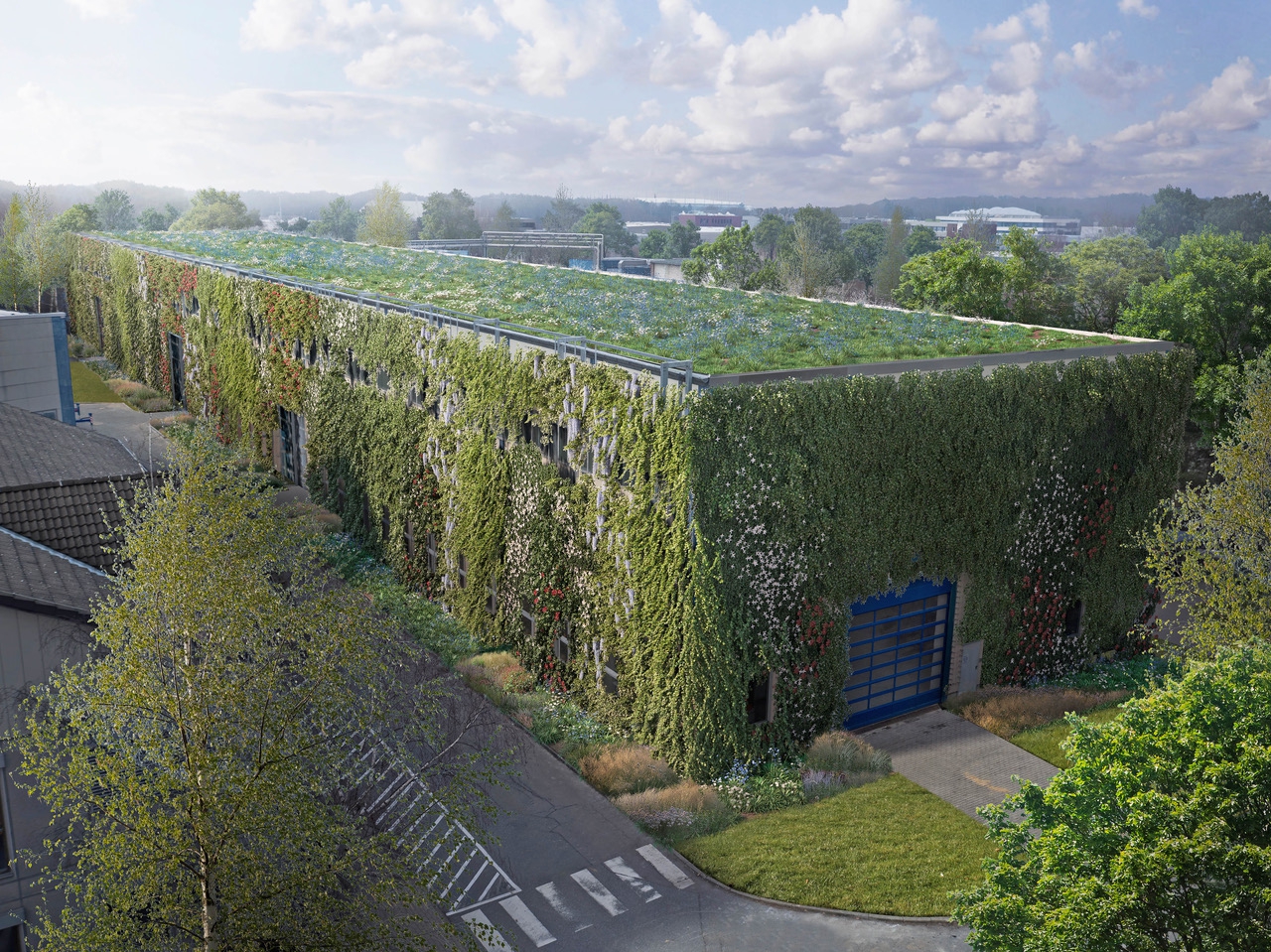 An inconspicuous hall, greened with many plants on the façade and roof